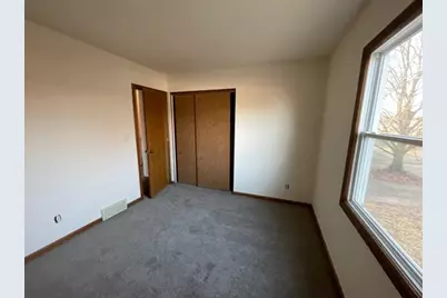 1642 Maness Court, Sycamore, IL 60178 - Photo 16