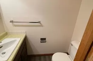 1642 Maness Ct, Sycamore, IL 60178 - Photo 6