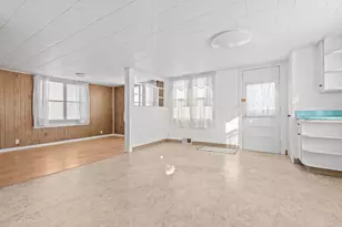 3203 Montrose Ave, Rockford, IL 61101 - Photo 8