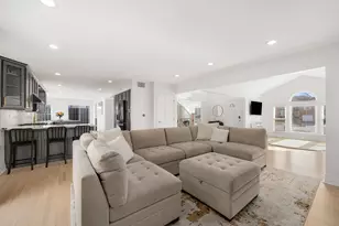 4573 Basswood Dr, Lisle, IL 60532 - Photo 12