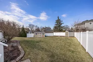 4573 Basswood Dr, Lisle, IL 60532 - Photo 30