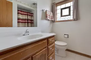 8456 170th Pl, Tinley Park, IL 60487 - Photo 16