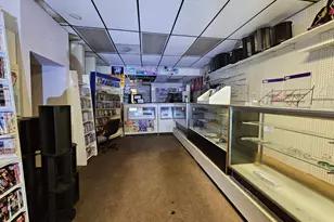 9718 Franklin Ave, Franklin Park, IL 60131 - Photo 8