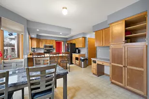 507 Gerry St, Woodstock, IL 60098 - Photo 10