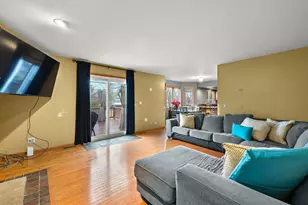 507 Gerry St, Woodstock, IL 60098 - Photo 12