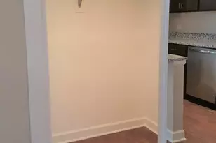 432 W Belmont Ave, Chicago, IL 60657 - Photo 8