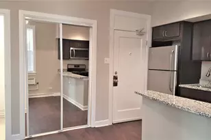 432 W Belmont Ave, Chicago, IL 60657 - Photo 2