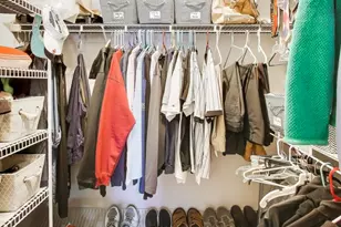 1403 Clove Ct, Mount Prospect, IL 60056 - Photo 12