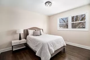 18947 Ridgewood Ave, Lansing, IL 60438 - Photo 12