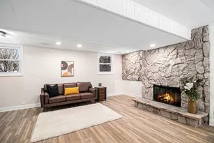 18947 Ridgewood Ave, Lansing, IL 60438 - Photo 8