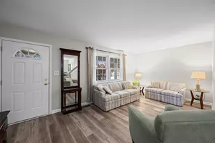 267 Timber Hill Rd, Buffalo Grove, IL 60089 - Photo 4