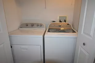 366 Town Pl Cir, Buffalo Grove, IL 60089 - Photo 18