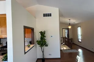 1796 Vermont Dr, Elk Grove Village, IL 60007 - Photo 6