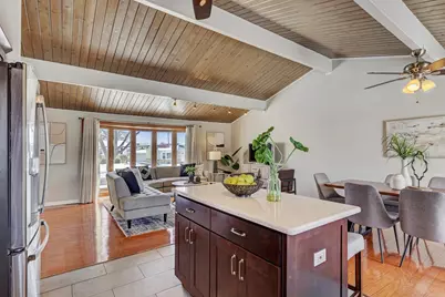 1426 Danbury Lane, Des Plaines, IL 60018 - Photo 10