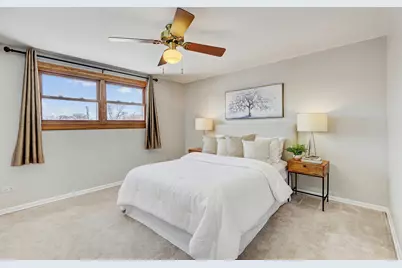 1426 Danbury Lane, Des Plaines, IL 60018 - Photo 16