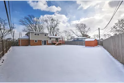 1426 Danbury Lane, Des Plaines, IL 60018 - Photo 24