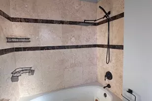 [Address not provided], Chicago, IL 60637 - Photo 14