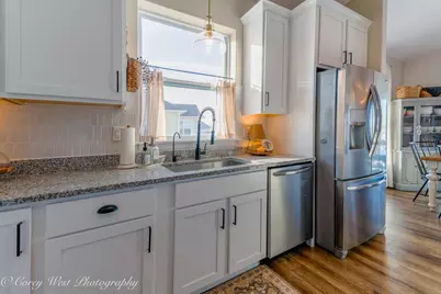 1015 Persimmon Drive, Genoa, IL 60135 - Photo 6