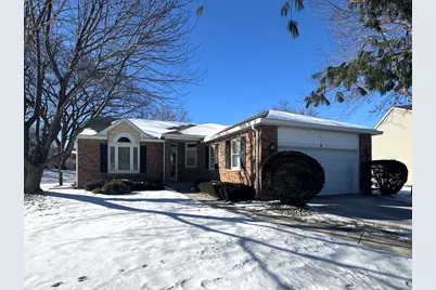 6 Cimarron Court, Cary, IL 60013 - Photo 1