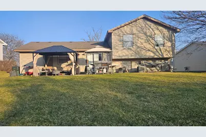 1040 Blackhawk Drive, University Park, IL 60484 - Photo 2