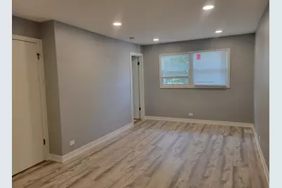 1001 E Callero Circle #1, Mount Prospect, IL 60056 - Photo 12