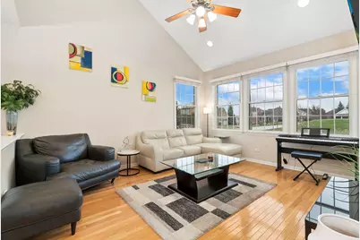 1 Open Parkway N, Hawthorn Woods, IL 60047 - Photo 10