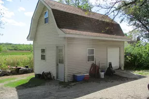 1864 N 2753rd Rd, Ottawa, IL 61350 - Photo 22
