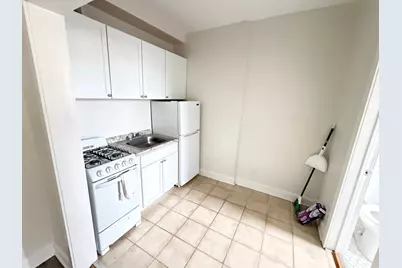 839 W Sheridan Road #209, Chicago, IL 60613 - Photo 4