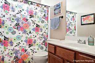 2493 N Orchard Ln, Round Lake Beach, IL 60073 - Photo 16