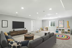 1127 Kenton Rd, Deerfield, IL 60015 - Photo 22