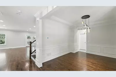 1127 Kenton Road, Deerfield, IL 60015 - Photo 4