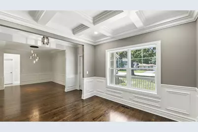 1127 Kenton Road, Deerfield, IL 60015 - Photo 6