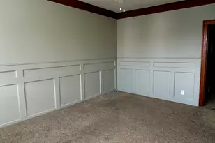 8406 S Brandon Ave, Chicago, IL 60617 - Photo 2