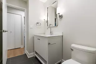6033 N Sheridan Rd, Chicago, IL 60660 - Photo 12