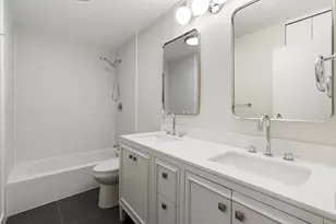 6033 N Sheridan Rd, Chicago, IL 60660 - Photo 16