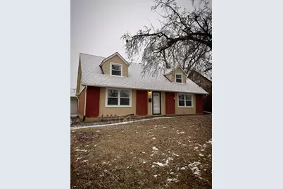 277 W Raye Drive, Chicago Heights, IL 60411 - Photo 2