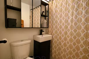 277 W Raye Dr, Chicago Heights, IL 60411 - Photo 8