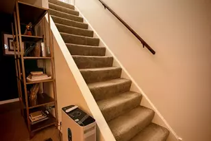 277 W Raye Dr, Chicago Heights, IL 60411 - Photo 10