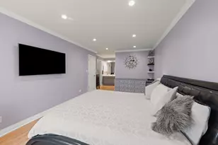 1101 S Hunt Club Dr, Mount Prospect, IL 60056 - Photo 16