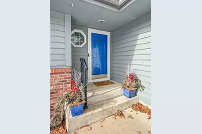 210 Park Crest Drive, Freeport, IL 61032 - Photo 12