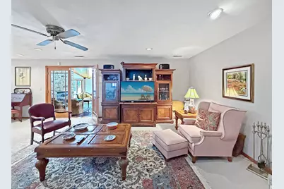 210 Park Crest Drive, Freeport, IL 61032 - Photo 44