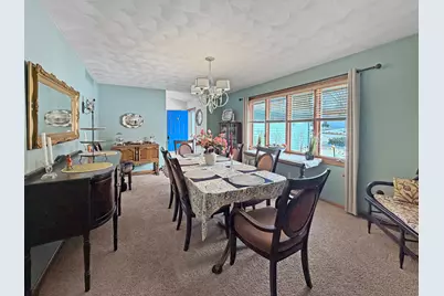 210 Park Crest Drive, Freeport, IL 61032 - Photo 16