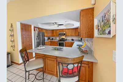 210 Park Crest Drive, Freeport, IL 61032 - Photo 24