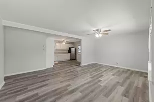 5441 Benton Ave, Downers Grove, IL 60515 - Photo 4