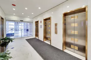 [Address not provided], Chicago, IL 60610 - Photo 6