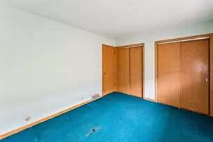 8300 W Balmoral Ave, Chicago, IL 60656 - Photo 16