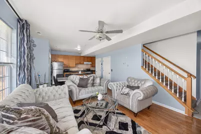 [Address not provided], Waukegan, IL 60087 - Photo 4