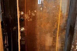 2221 E 70th Pl, Chicago, IL 60649 - Photo 2