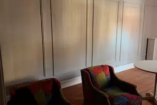 2221 E 70th Pl, Chicago, IL 60649 - Photo 6