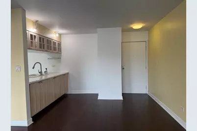 10735 5th Ave Cutoff #304, Countryside, IL 60525 - Photo 4